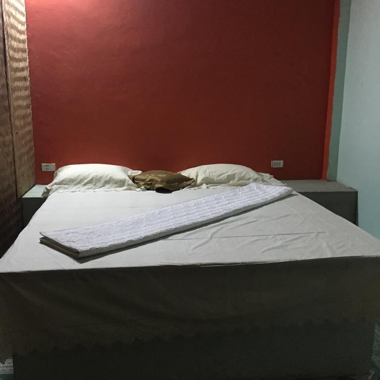 Phong Nha Backpacker Hostel Rom bilde