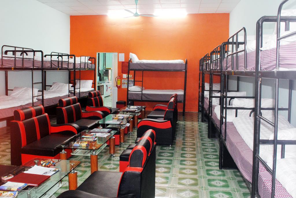Phong Nha Backpacker Hostel Eksteriør bilde