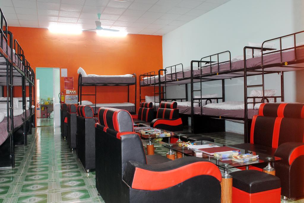 Phong Nha Backpacker Hostel Eksteriør bilde