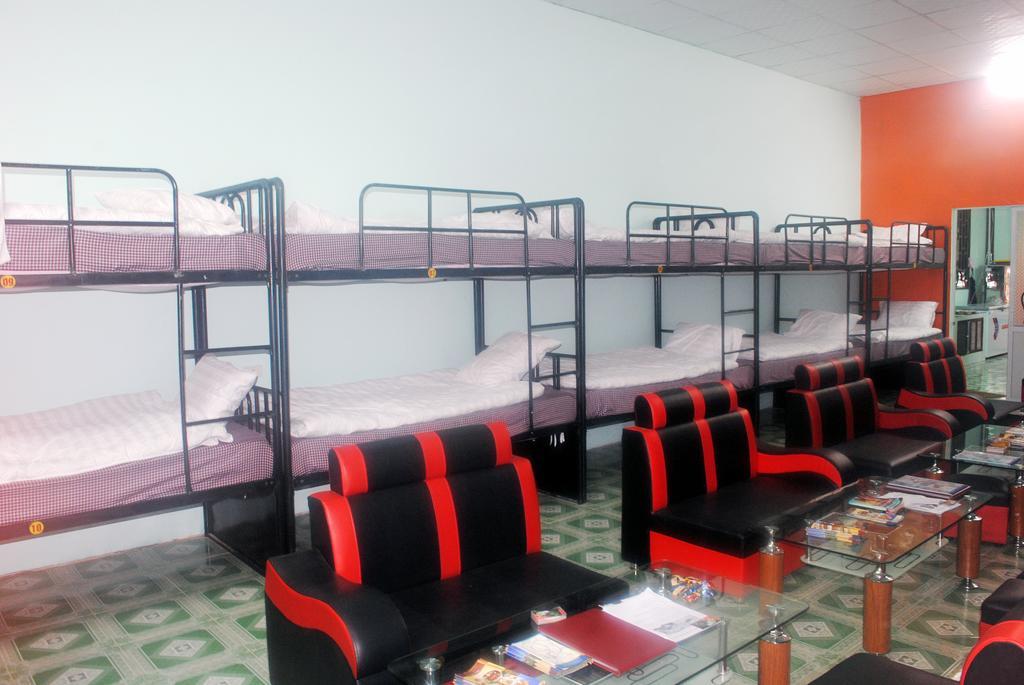 Phong Nha Backpacker Hostel Rom bilde